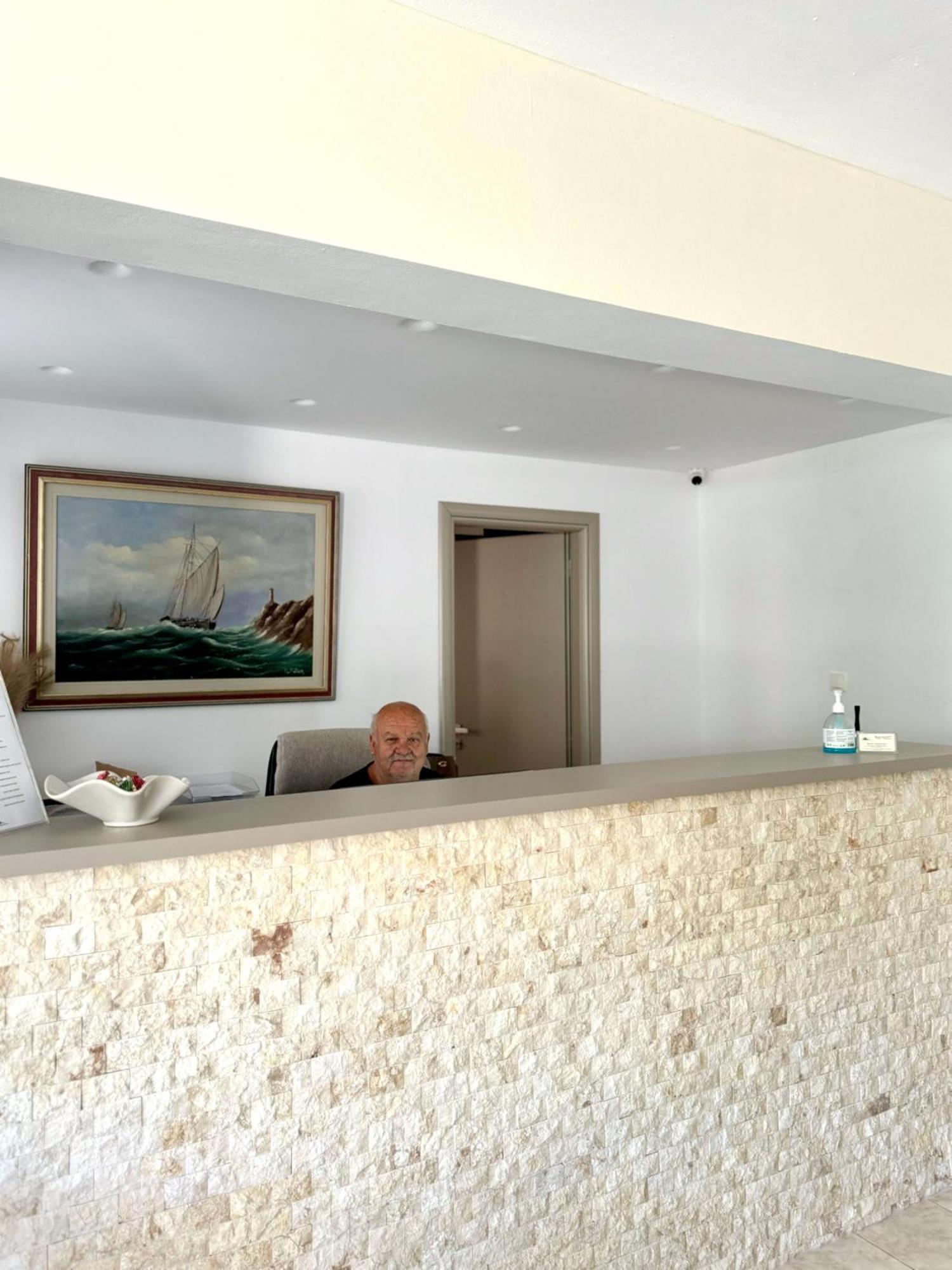 Manolis Apartments Plakias Exteriör bild